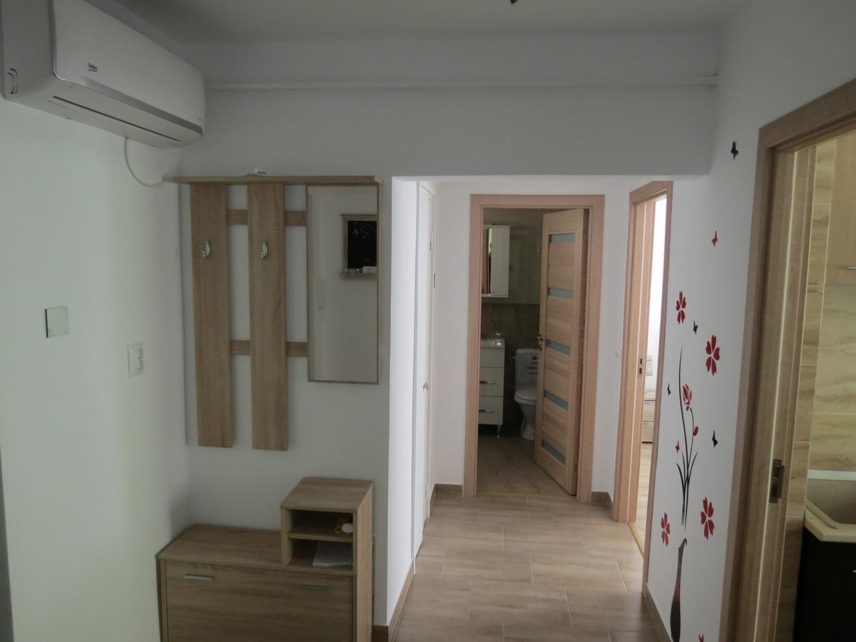 Ferienwohnung Apartament Myky Tulcea Exterior foto