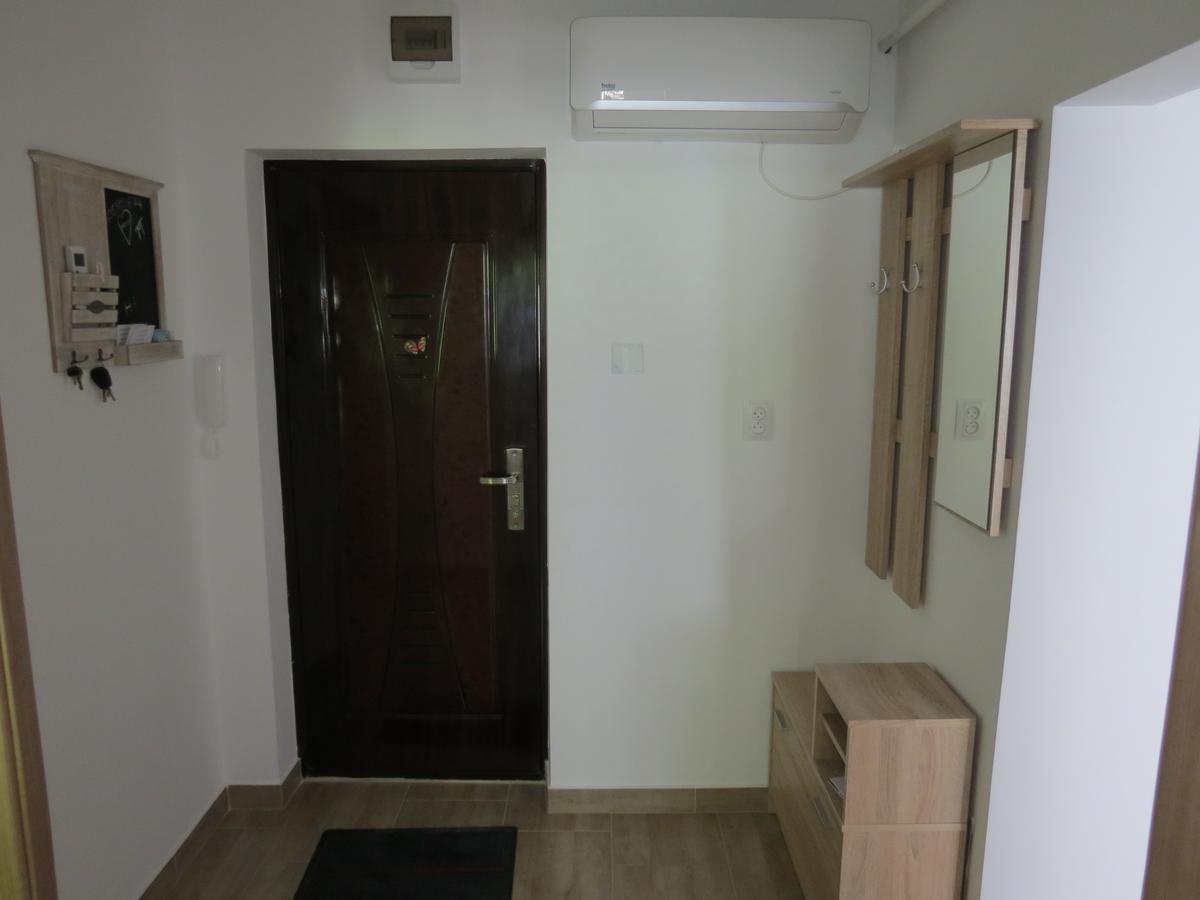 Ferienwohnung Apartament Myky Tulcea Exterior foto