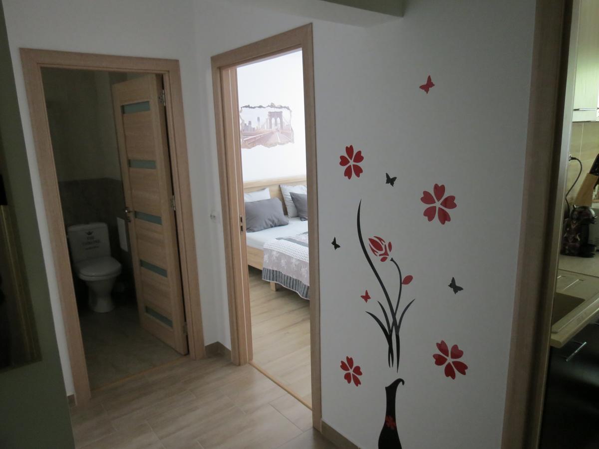 Ferienwohnung Apartament Myky Tulcea Exterior foto